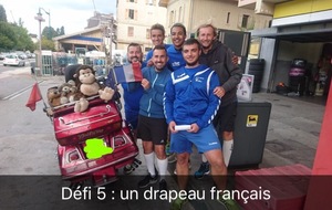 Défi 5 : une photo de vous avec le drapeau français 