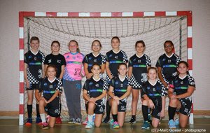 19/10--> VICTOIRE -13 FILLES vs HANDBALL PAYS-ROCHOIS (25-10)