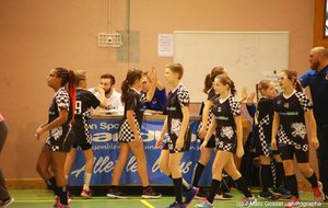 19/10--> VICTOIRE -13 FILLES vs HANDBALL PAYS-ROCHOIS (25-10)