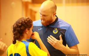 19/10--> VICTOIRE -13 FILLES vs HANDBALL PAYS-ROCHOIS (25-10)